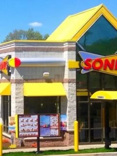 The No-Go List: 10 Restaurant Chains Diners Say Aren't Worth the Price - or the Risk