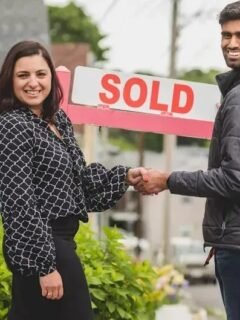 What Happens When Boomer Home-Selling Panic Hits All at Once