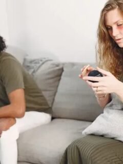 6 Relationship Fears Women Secretly Have About Long-Term Partners