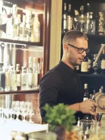 After 5 Years Bartending, These 10 Drinks Became My Biggest Customer Red Flags