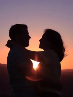 Why the Strongest Relationships Are Built by People Who Faced Their Fears Together Early On