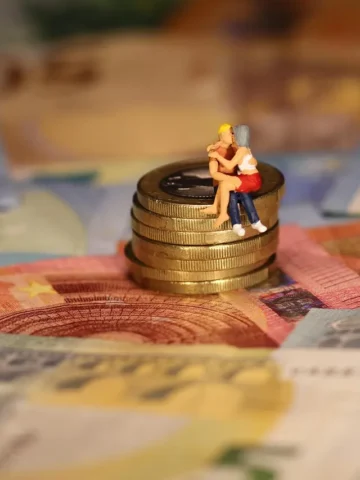 10 Purchases That Could Turn Your First Year of Retirement Into a Financial Nightmare